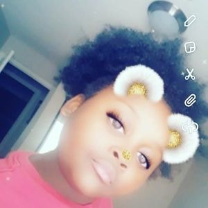 Meet your Posher, Lailah